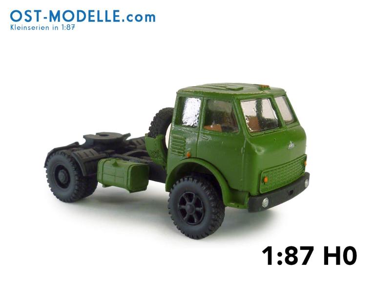 Preview: MAZ 504 Sattelzugmaschine grün